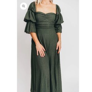 Corrine Tiered Sleeve Maxi Dress with Pockets in Hunter Green - Bump Friendly